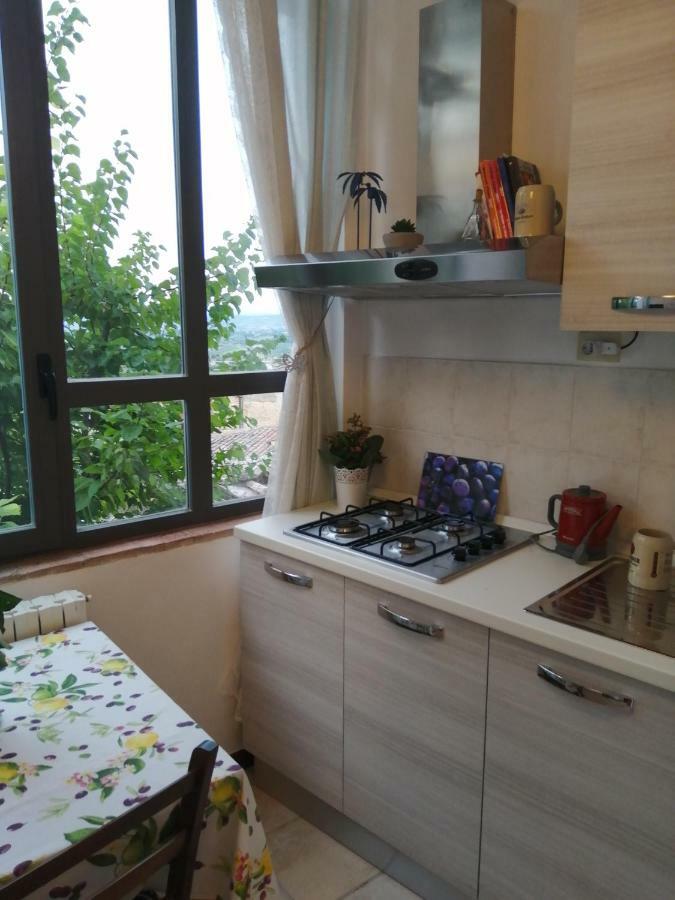 Orto Di Emma Apartment San Gimignano Luaran gambar